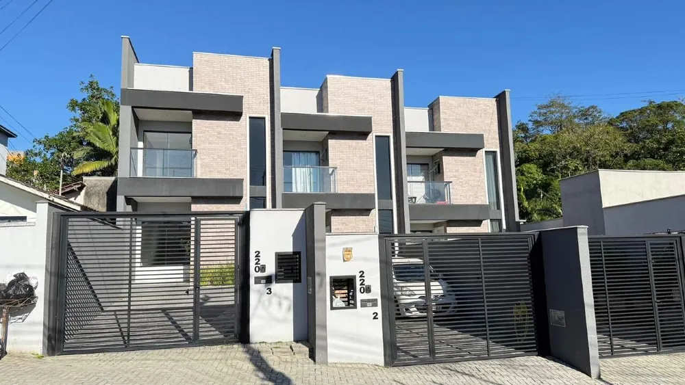 Casa, 2 quartos, 187 m² - Foto 1