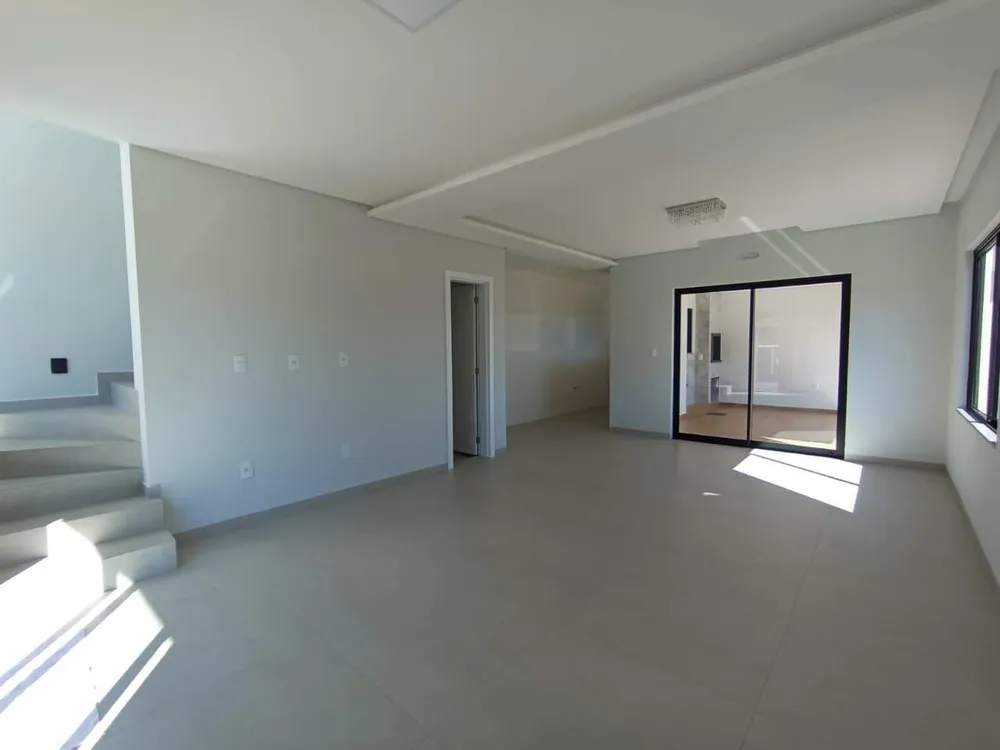 Casa, 3 quartos, 157 m² - Foto 2