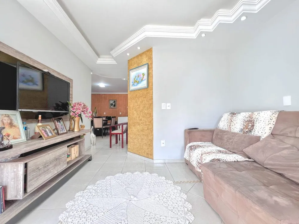 Casa, 3 quartos, 186 m² - Foto 2