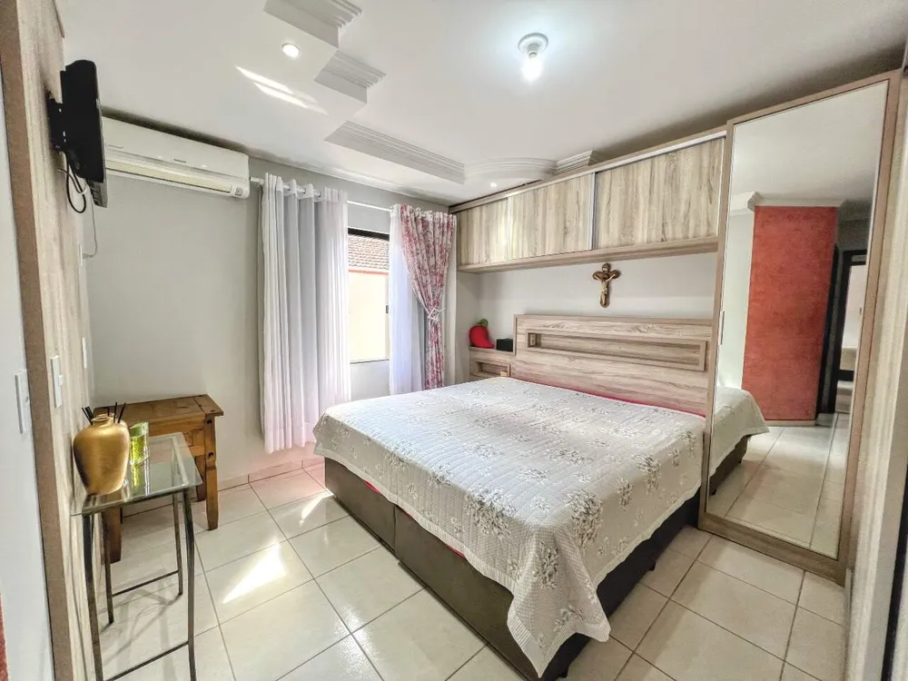 Casa, 3 quartos, 186 m² - Foto 12