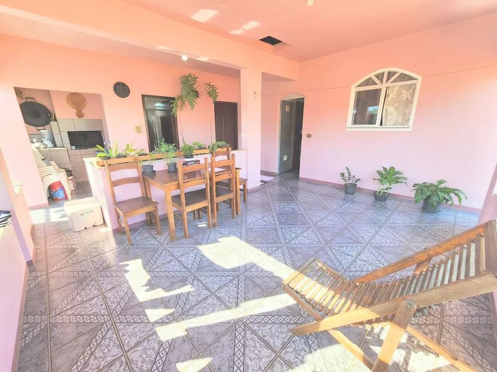 Sobrado, 6 quartos, 272 m² - Foto 2