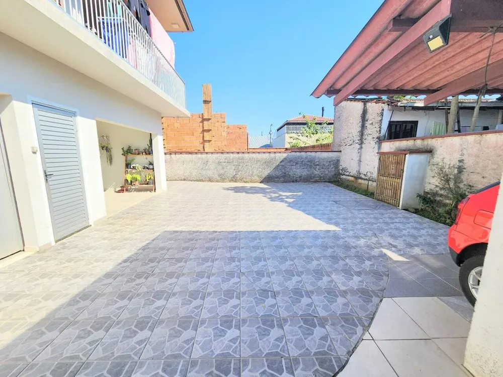 Sobrado, 6 quartos, 272 m² - Foto 1