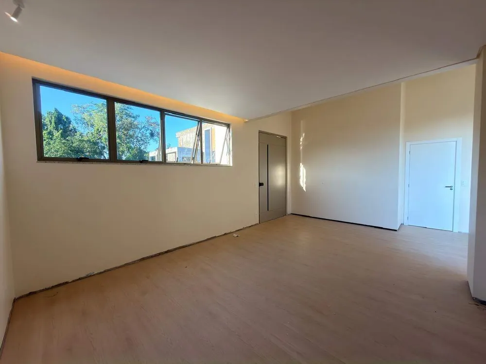 Casa, 3 quartos, 182 m² - Foto 2