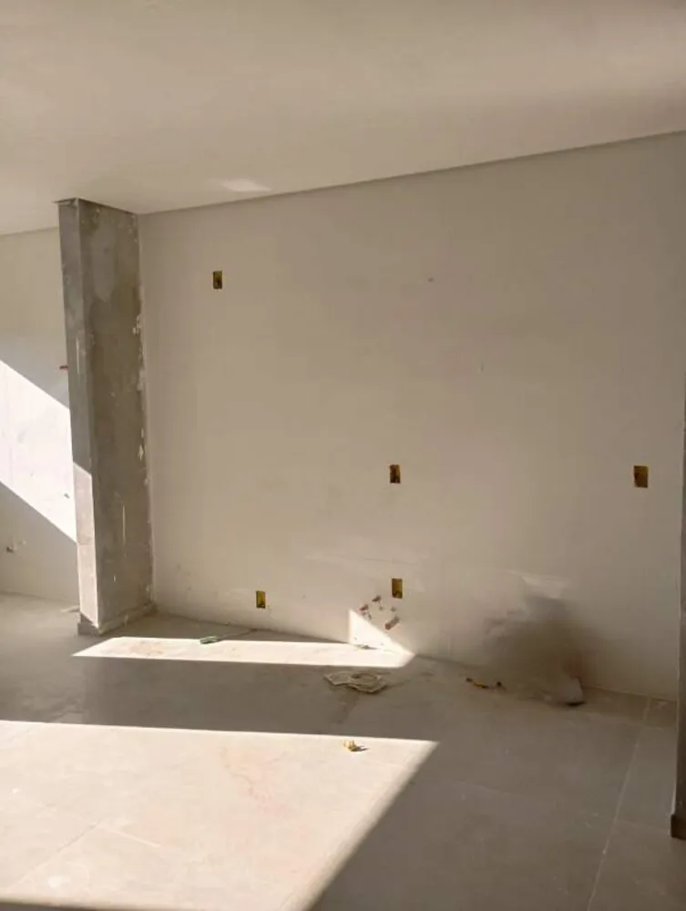 Casa, 3 quartos, 133 m² - Foto 2