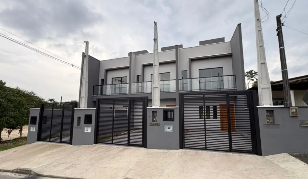 Casa, 3 quartos, 126 m² - Foto 1