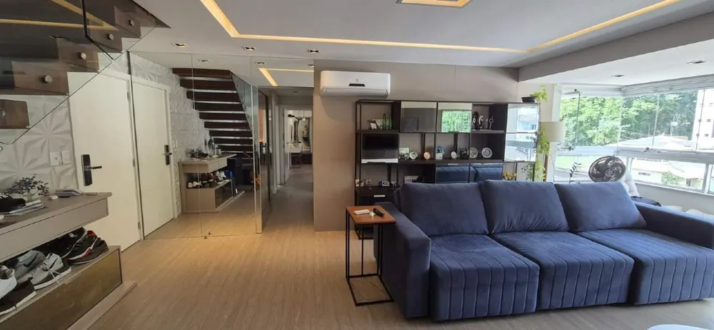 Cobertura, 3 quartos, 202 m² - Foto 4