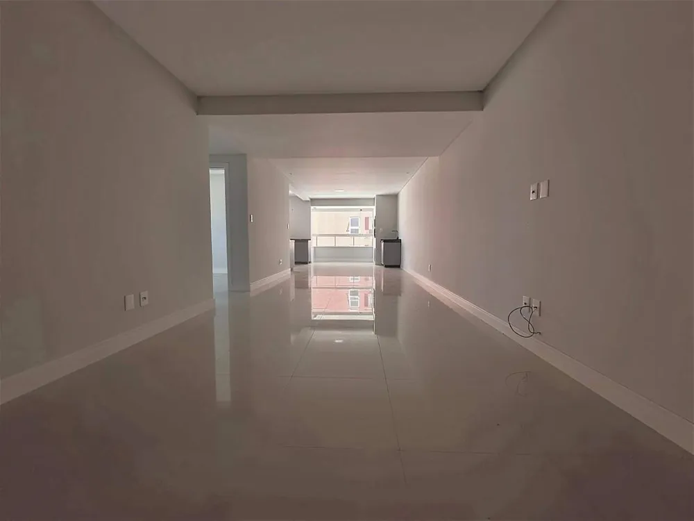 Apartamento, 3 quartos, 118 m² - Foto 1