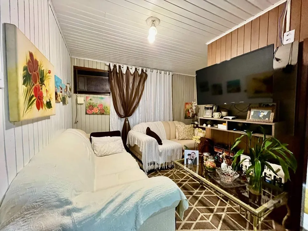 Casa, 3 quartos, 210 m² - Foto 2