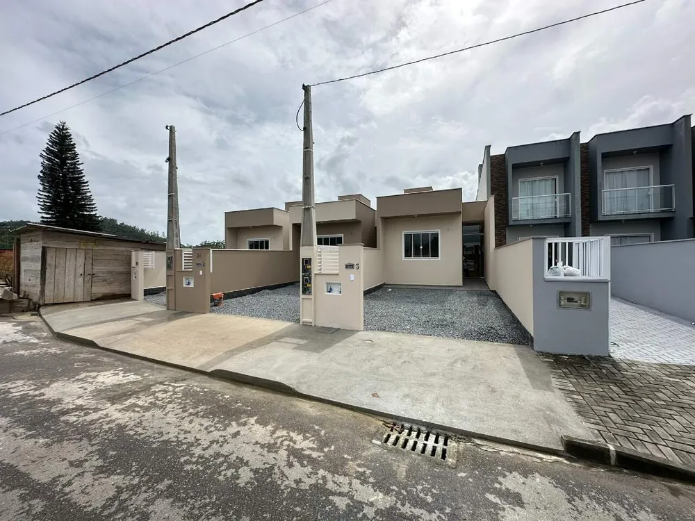 Casa, 2 quartos, 63 m² - Foto 1