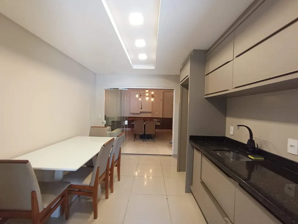 Casa, 4 quartos, 200 m² - Foto 5