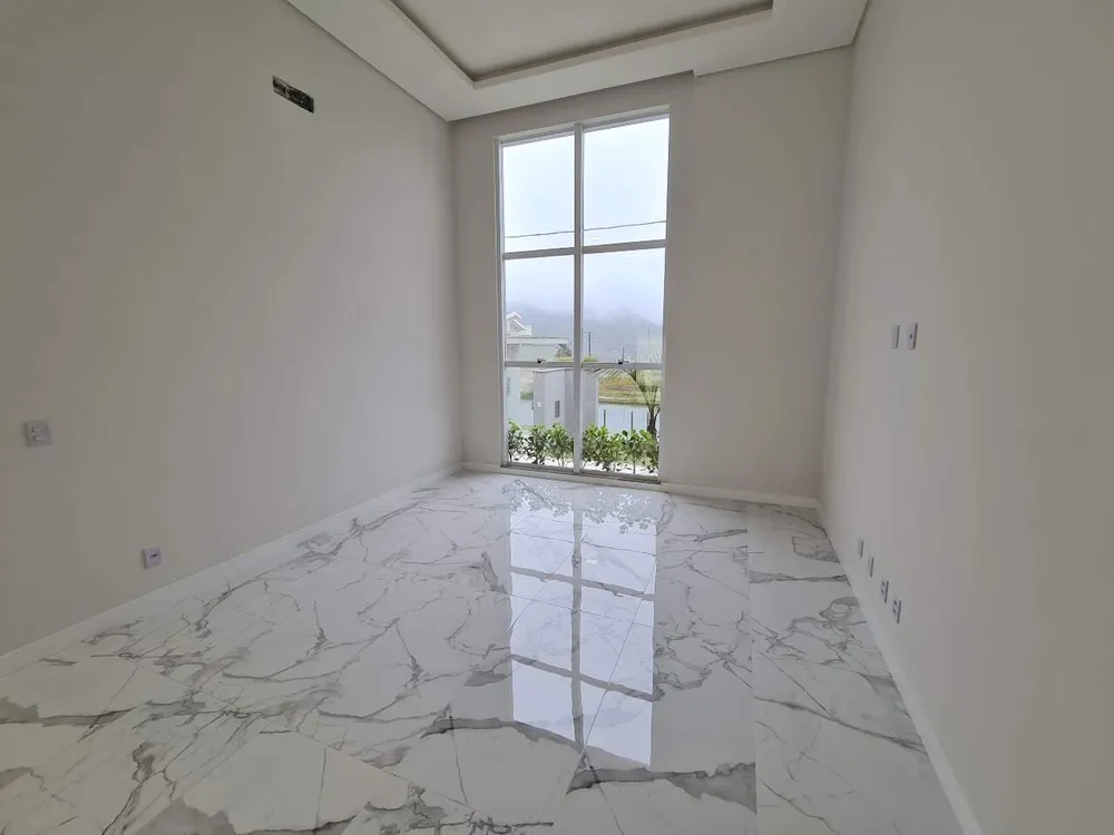 Casa, 3 quartos, 210 m² - Foto 7