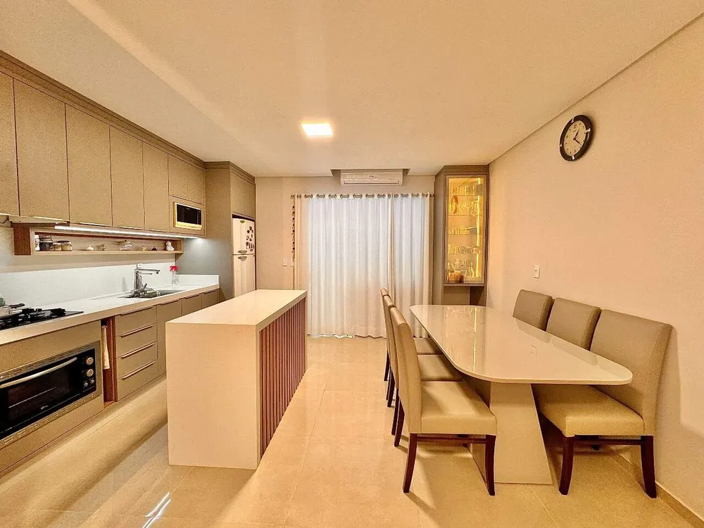 Casa, 3 quartos, 137 m² - Foto 2