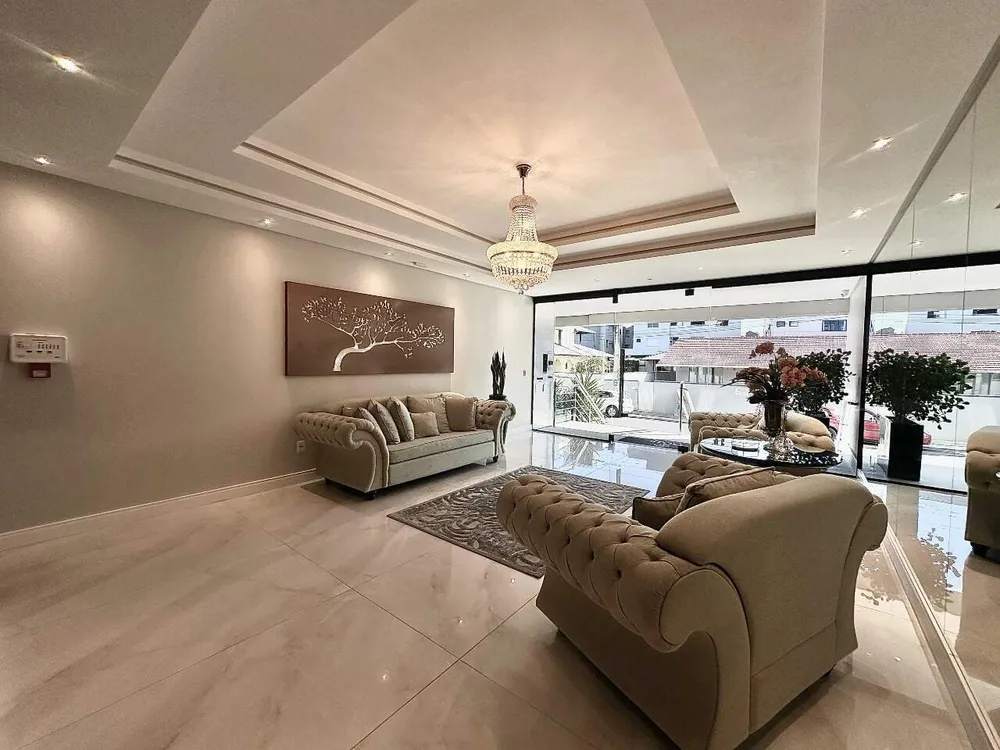 Apartamento, 3 quartos, 139 m² - Foto 1