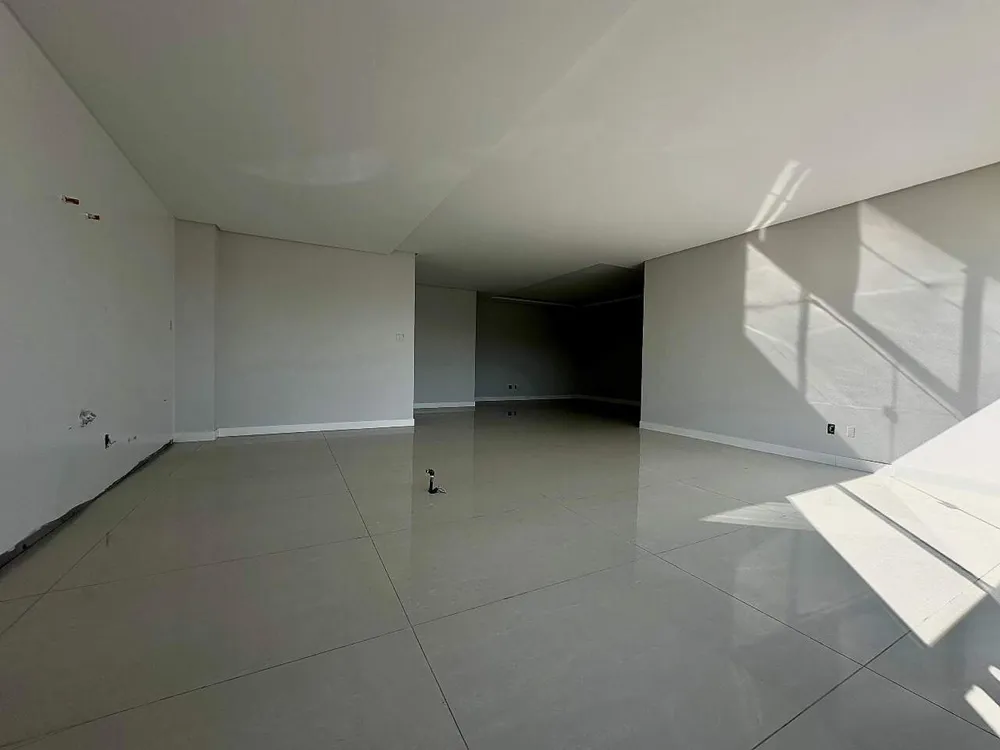Apartamento, 3 quartos, 139 m² - Foto 3
