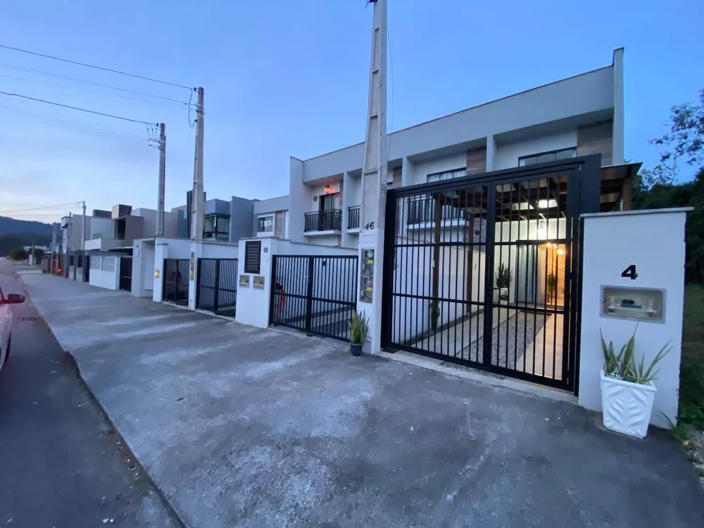 Casa, 2 quartos, 76 m² - Foto 1