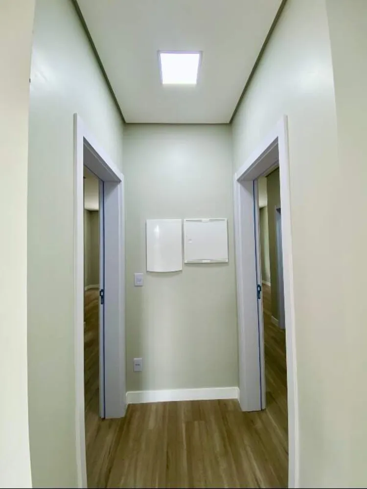 Casa, 4 quartos, 248 m² - Foto 9