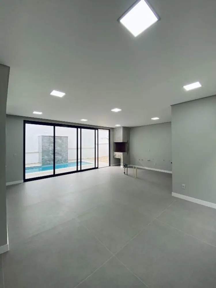 Casa, 4 quartos, 248 m² - Foto 4