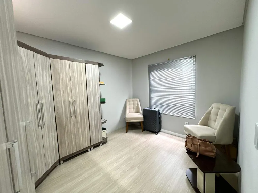 Casa, 3 quartos, 194 m² - Foto 5