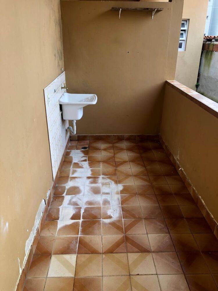 Apartamento para alugar com 2 quartos, 75m² - Foto 3