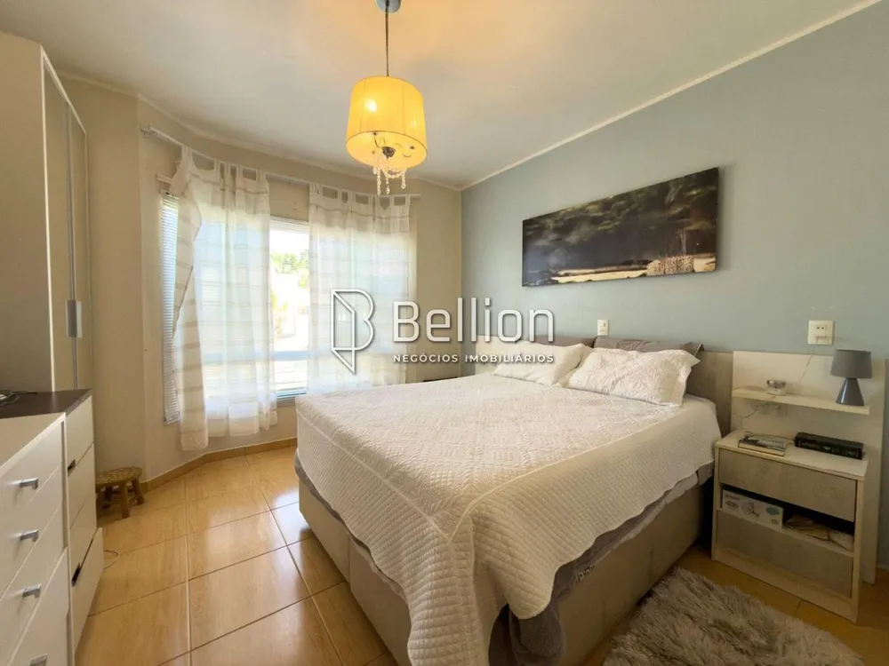 Casa, 3 quartos, 204 m² - Foto 3