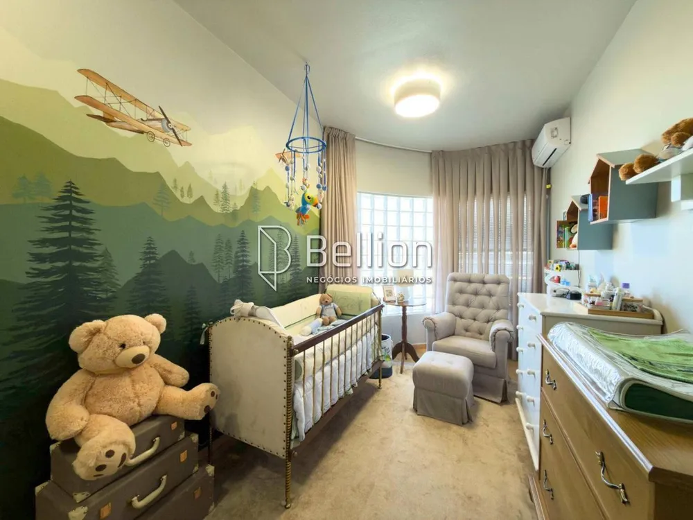 Casa, 3 quartos, 204 m² - Foto 2