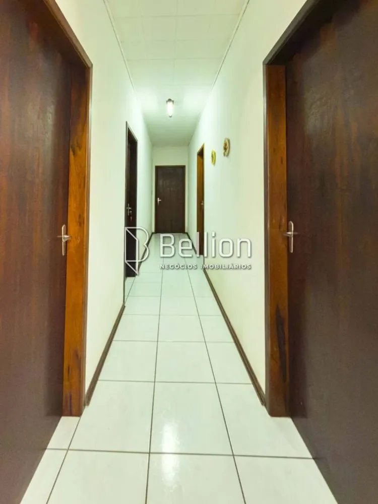 Casa, 4 quartos, 322 m² - Foto 1
