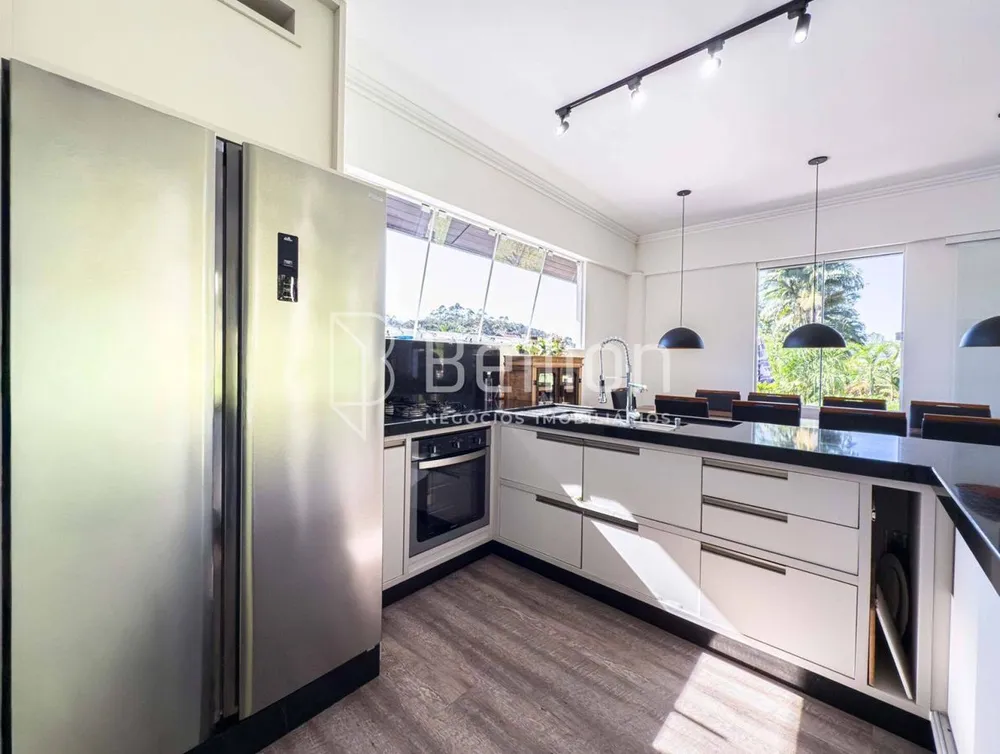 Casa, 3 quartos, 160 m² - Foto 2