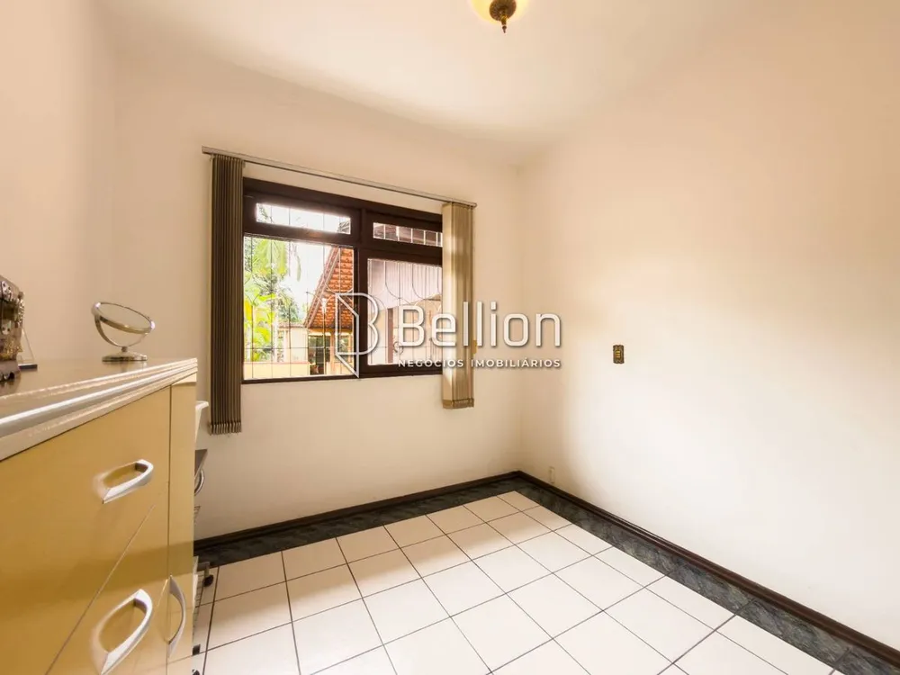 Casa, 4 quartos, 144 m² - Foto 2