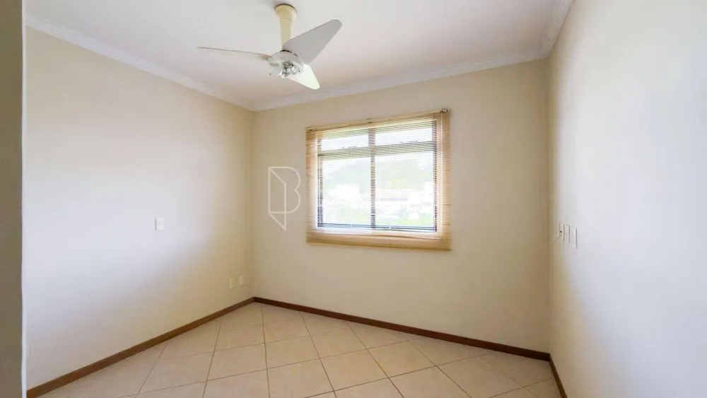 Apartamento, 3 quartos, 132 m² - Foto 2