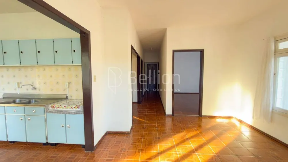 Casa, 6 quartos, 166 m² - Foto 2