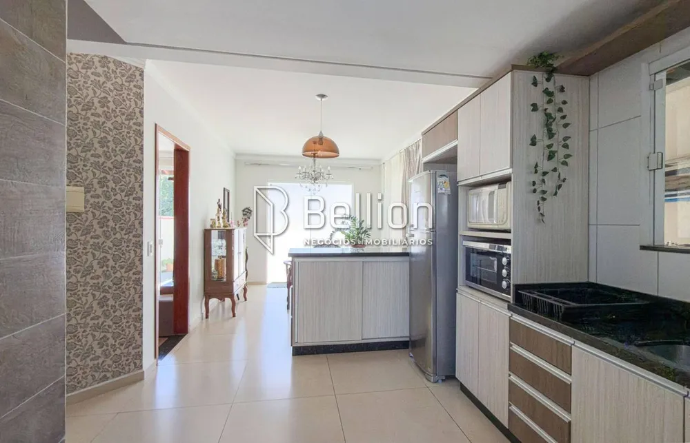 Sobrado, 3 quartos, 200 m² - Foto 2