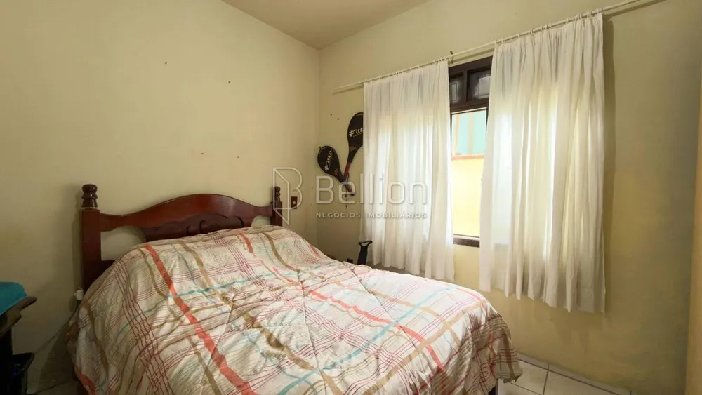Casa, 3 quartos, 250 m² - Foto 2