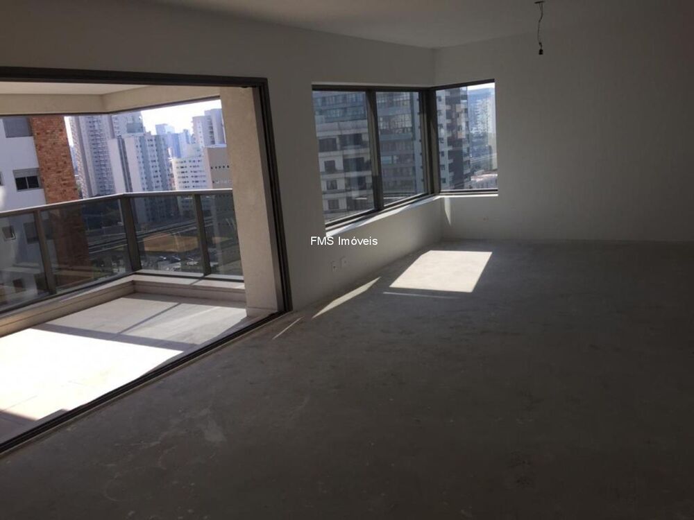 Apartamento à venda com 3 quartos, 192m² - Foto 6