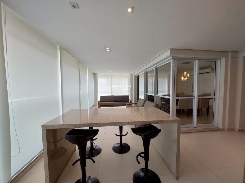 Apartamento, 3 quartos, 158 m² - Foto 2