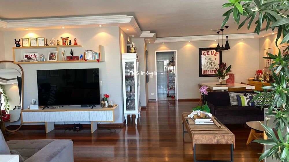 Apartamento, 3 quartos, 185 m² - Foto 1