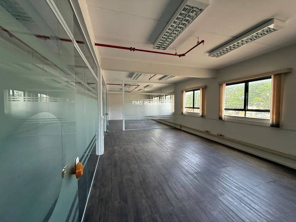 Depósito-Galpão, 9742 m² - Foto 1