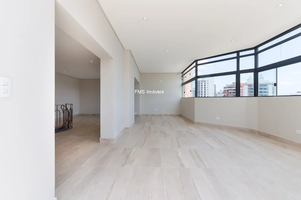 Apartamento, 3 quartos, 248 m² - Foto 1