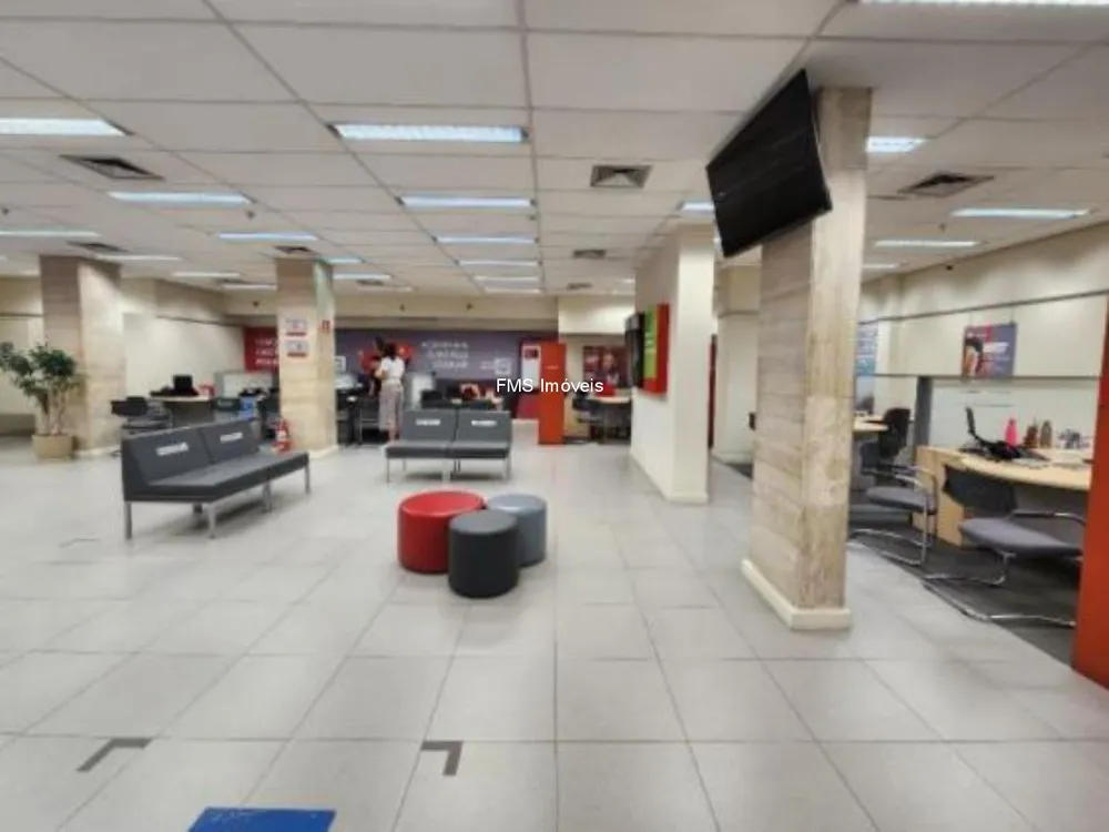 Loja-Salão, 647 m² - Foto 1