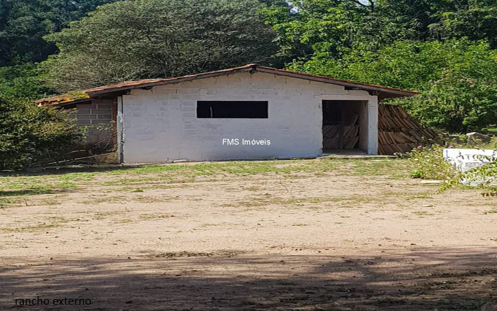 Sítio, 4 quartos, 3150 m² - Foto 4