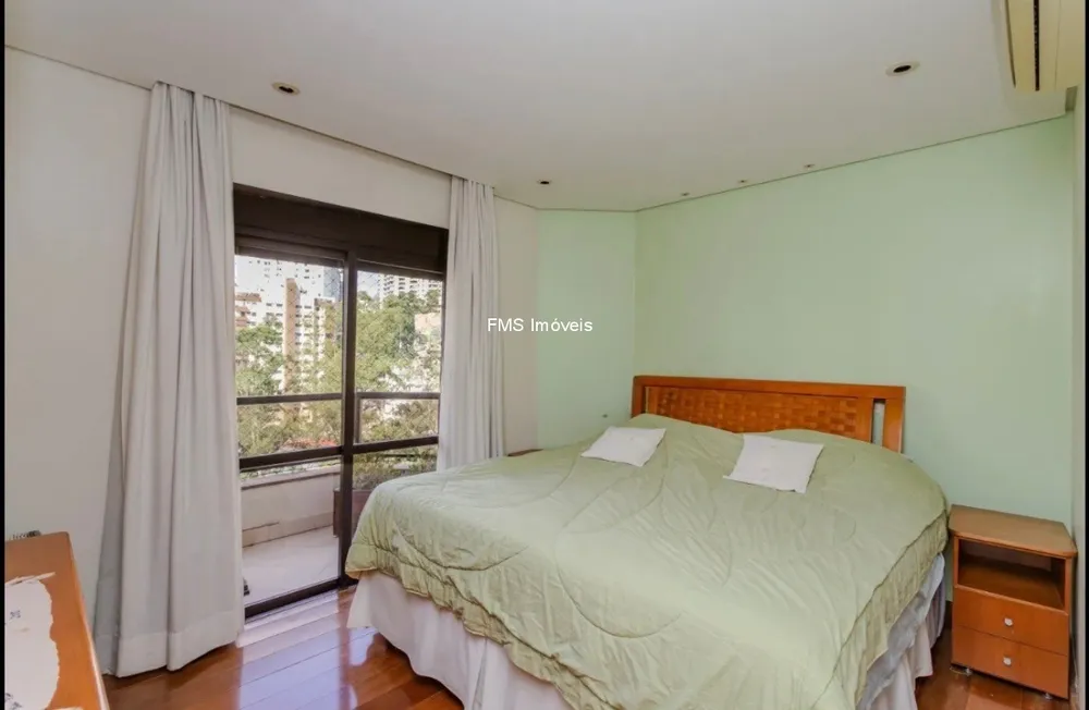 Apartamento, 4 quartos, 233 m² - Foto 1