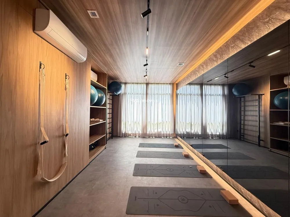 Cobertura, 4 quartos, 330 m² - Foto 2