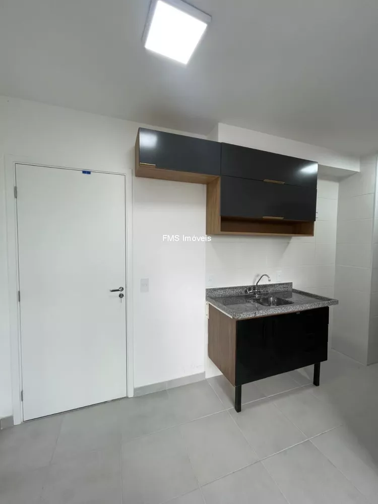 Apartamento para alugar com 2 quartos, 35m² - Foto 1