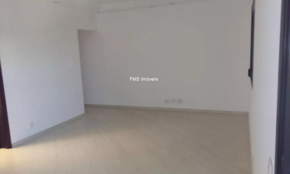 Apartamento à venda com 3 quartos, 238m² - Foto 3