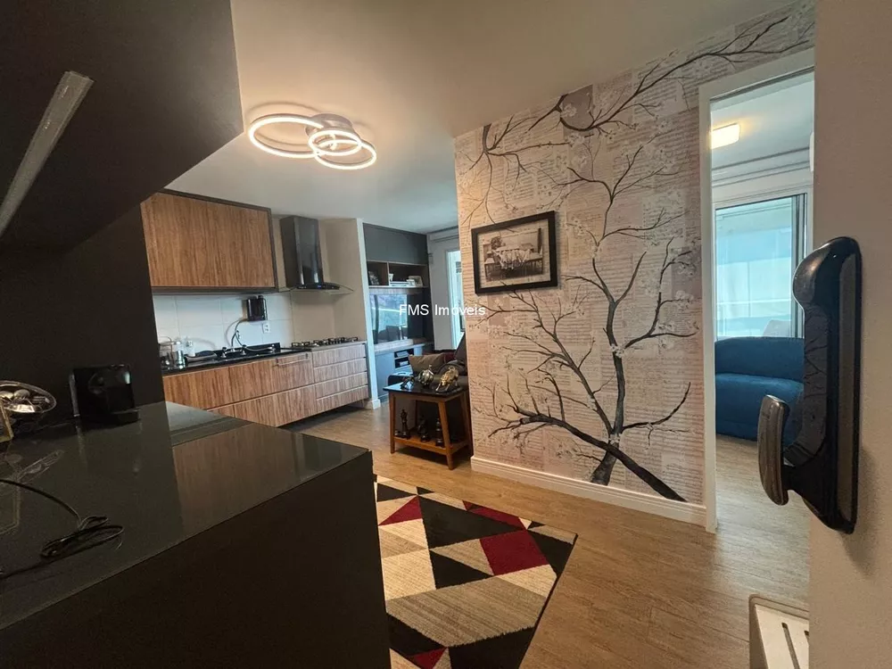 Apartamento à venda com 2 quartos, 64m² - Foto 1