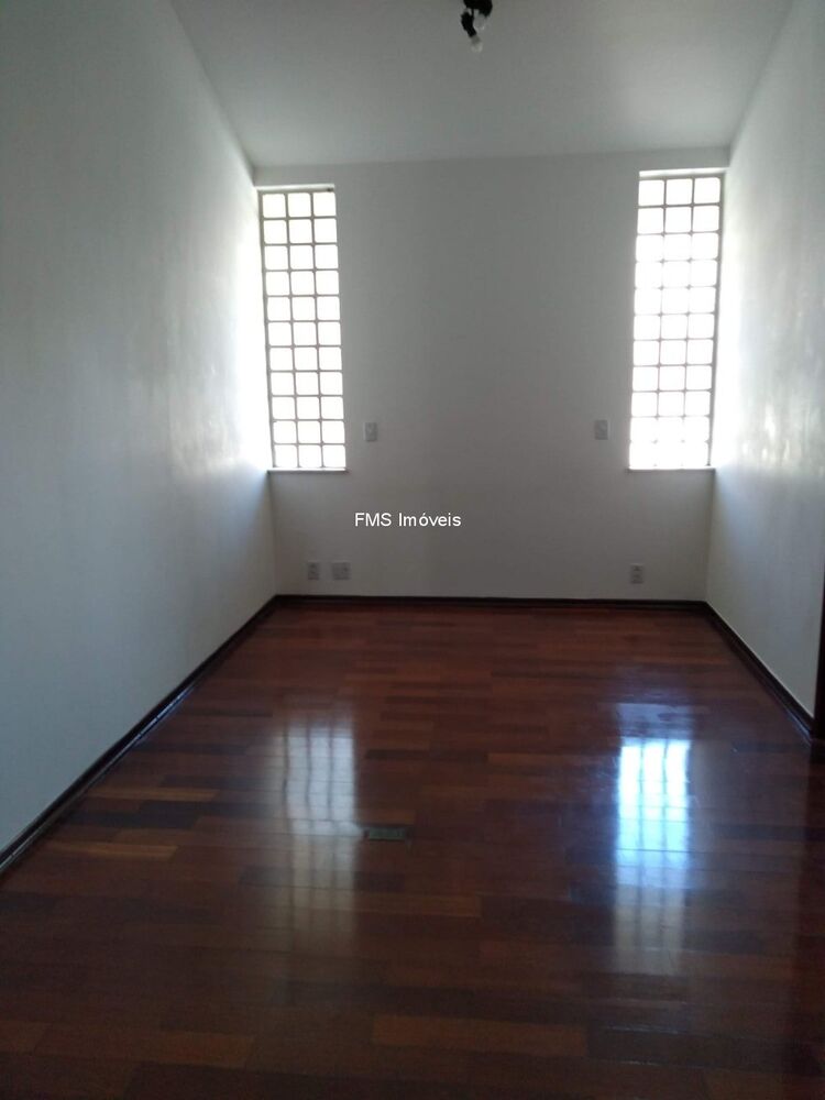 Casa, 3 quartos, 510 m² - Foto 4
