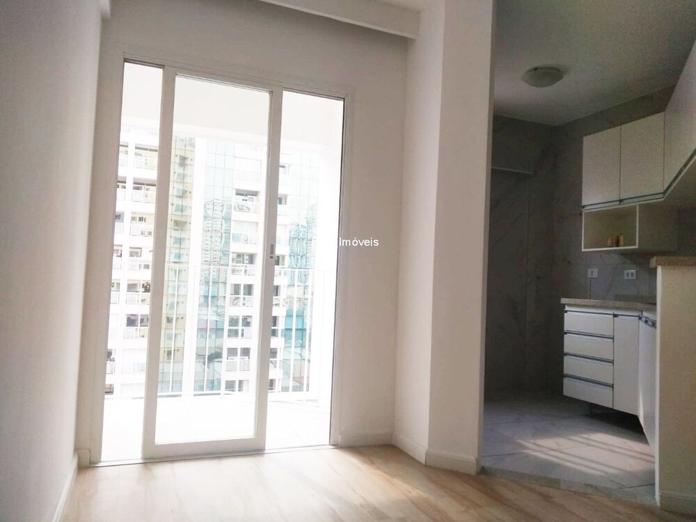 Apartamento para alugar com 1 quarto, 33m² - Foto 3