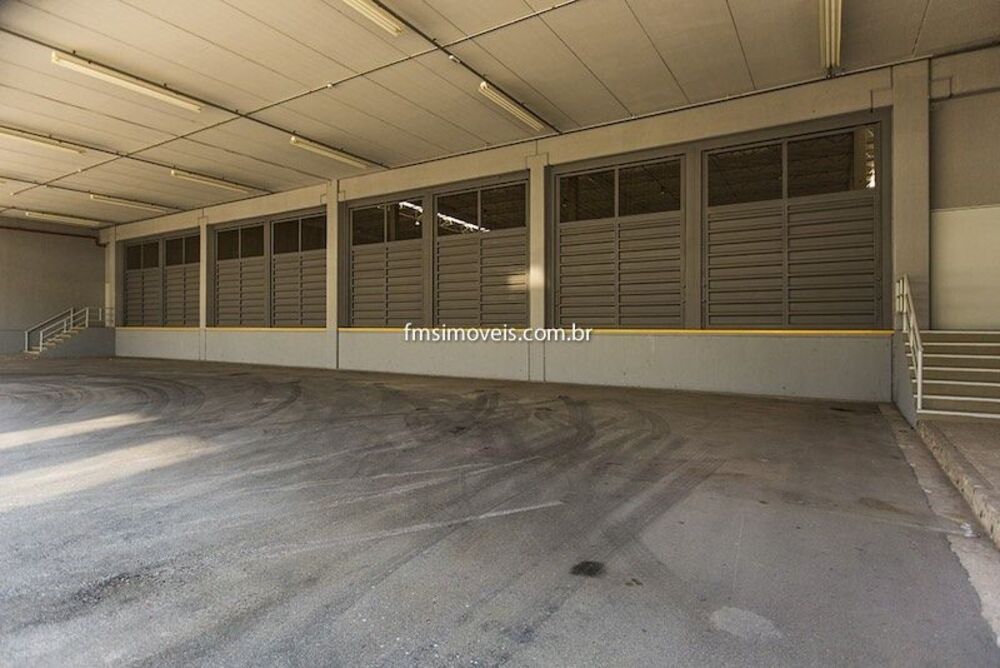 Depósito-Galpão-Armazém para alugar, 1761m² - Foto 9