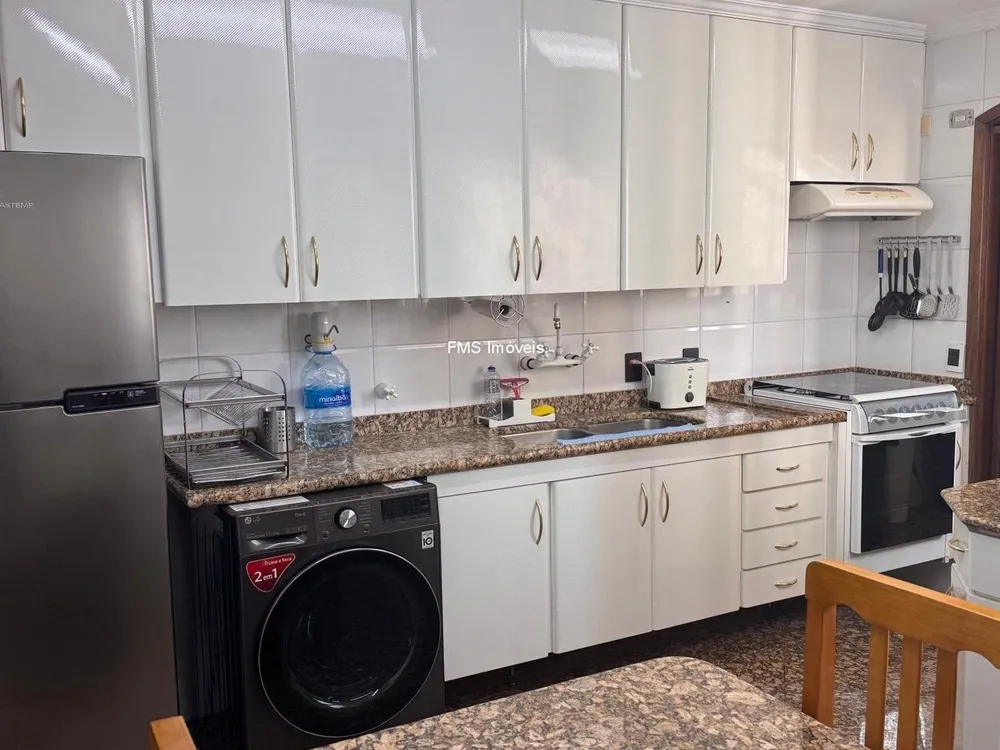 Apartamento, 3 quartos, 260 m² - Foto 4
