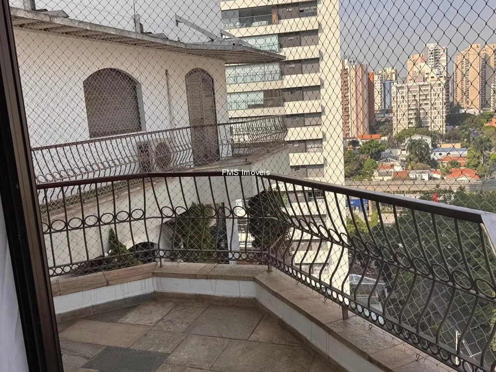 Apartamento, 3 quartos, 260 m² - Foto 1