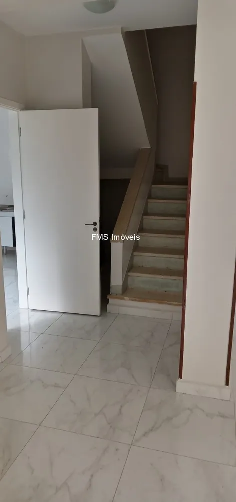 Casa, 5 quartos, 243 m² - Foto 3